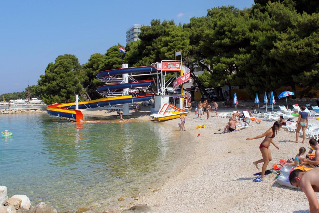 Apartments With A Parking Space Makarska - 11361 Екстериор снимка