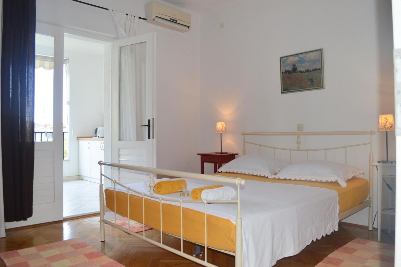 Apartments With A Parking Space Makarska - 11361 Екстериор снимка