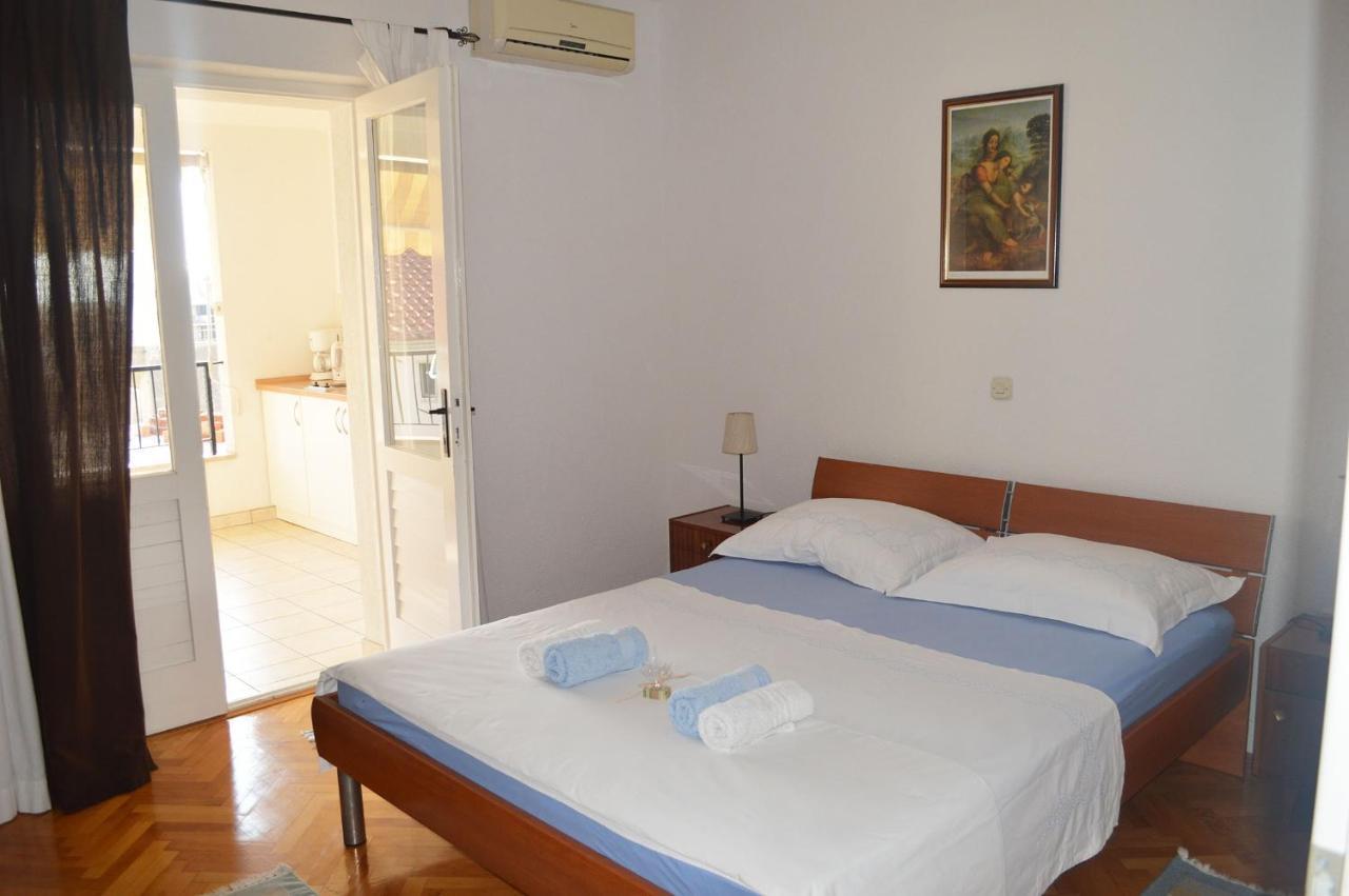 Apartments With A Parking Space Makarska - 11361 Екстериор снимка