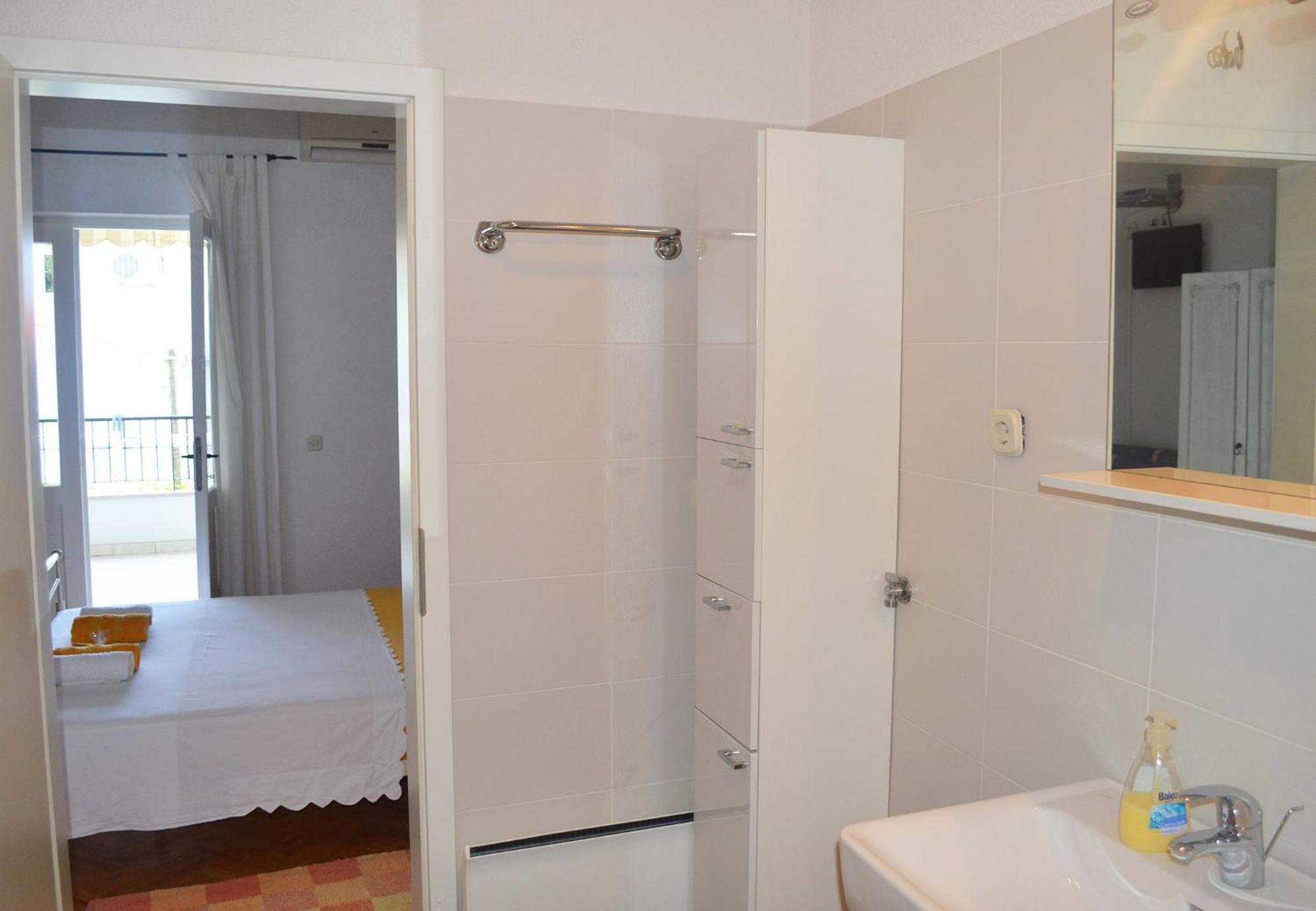 Apartments With A Parking Space Makarska - 11361 Стая снимка